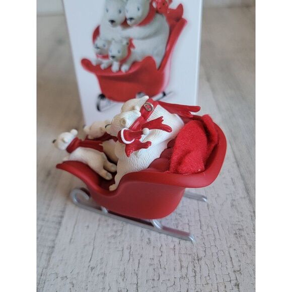 Hallmark magic Sleigh Ride ornament Xmas - Picture 6 of 8